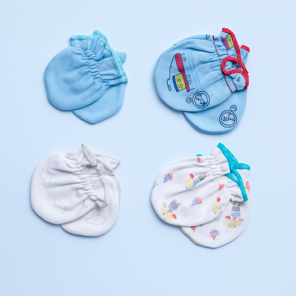 Mittens set of 4 Blue / White for Baby Boy / Girl